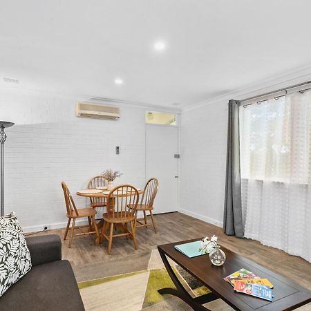 Malibu Apartments - Перт Экстерьер фото
