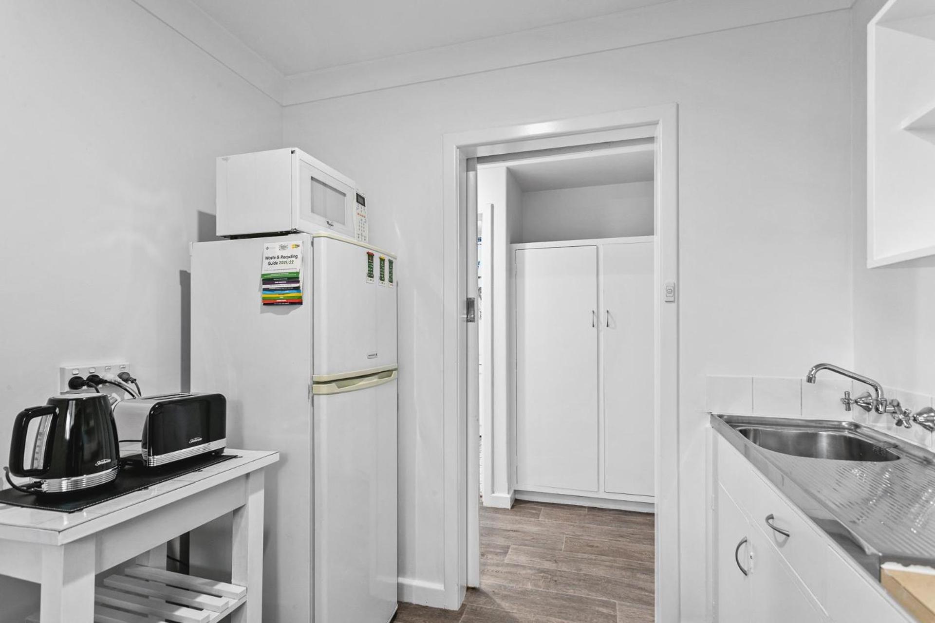 Malibu Apartments - Перт Экстерьер фото