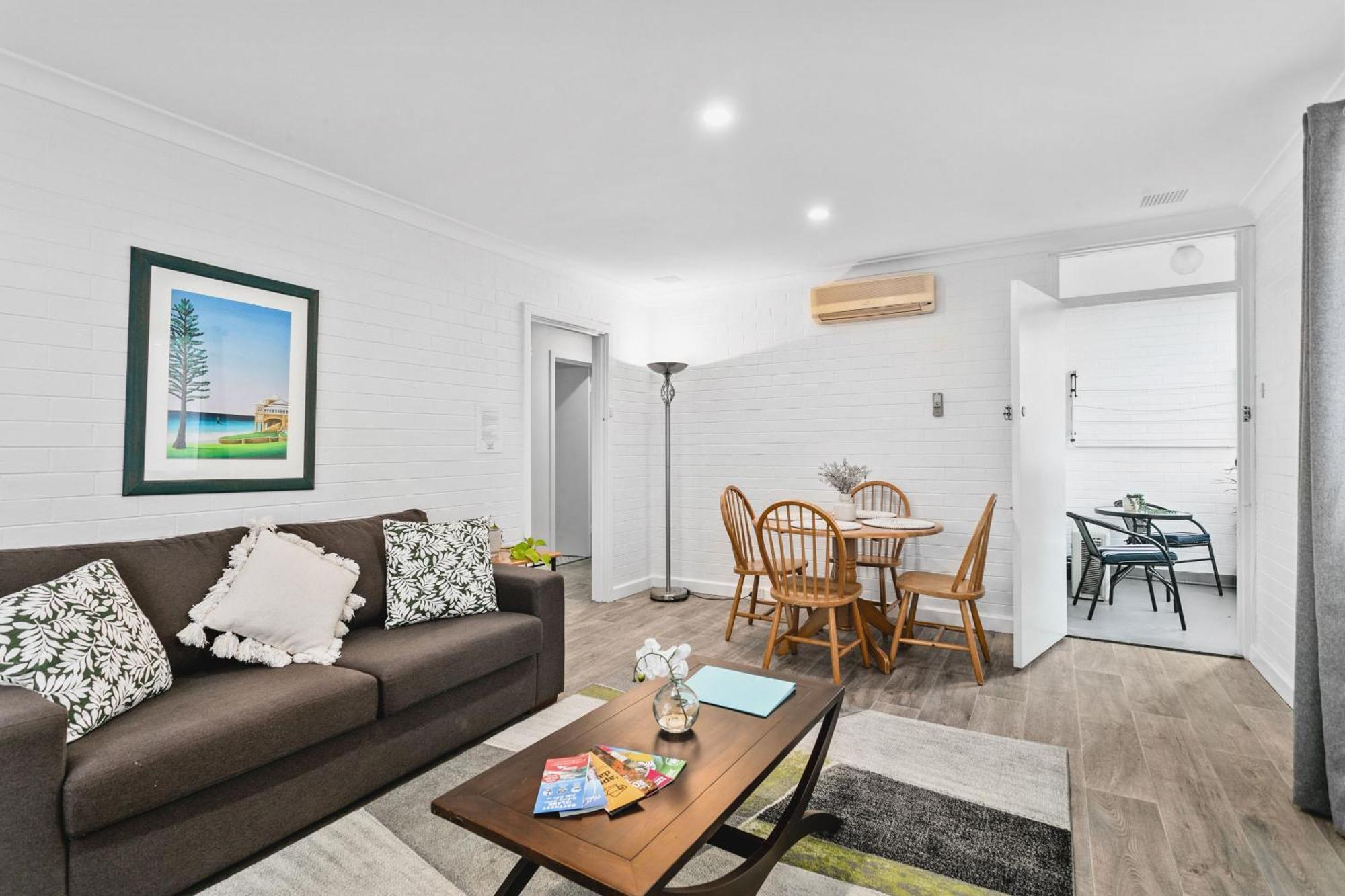 Malibu Apartments - Перт Экстерьер фото