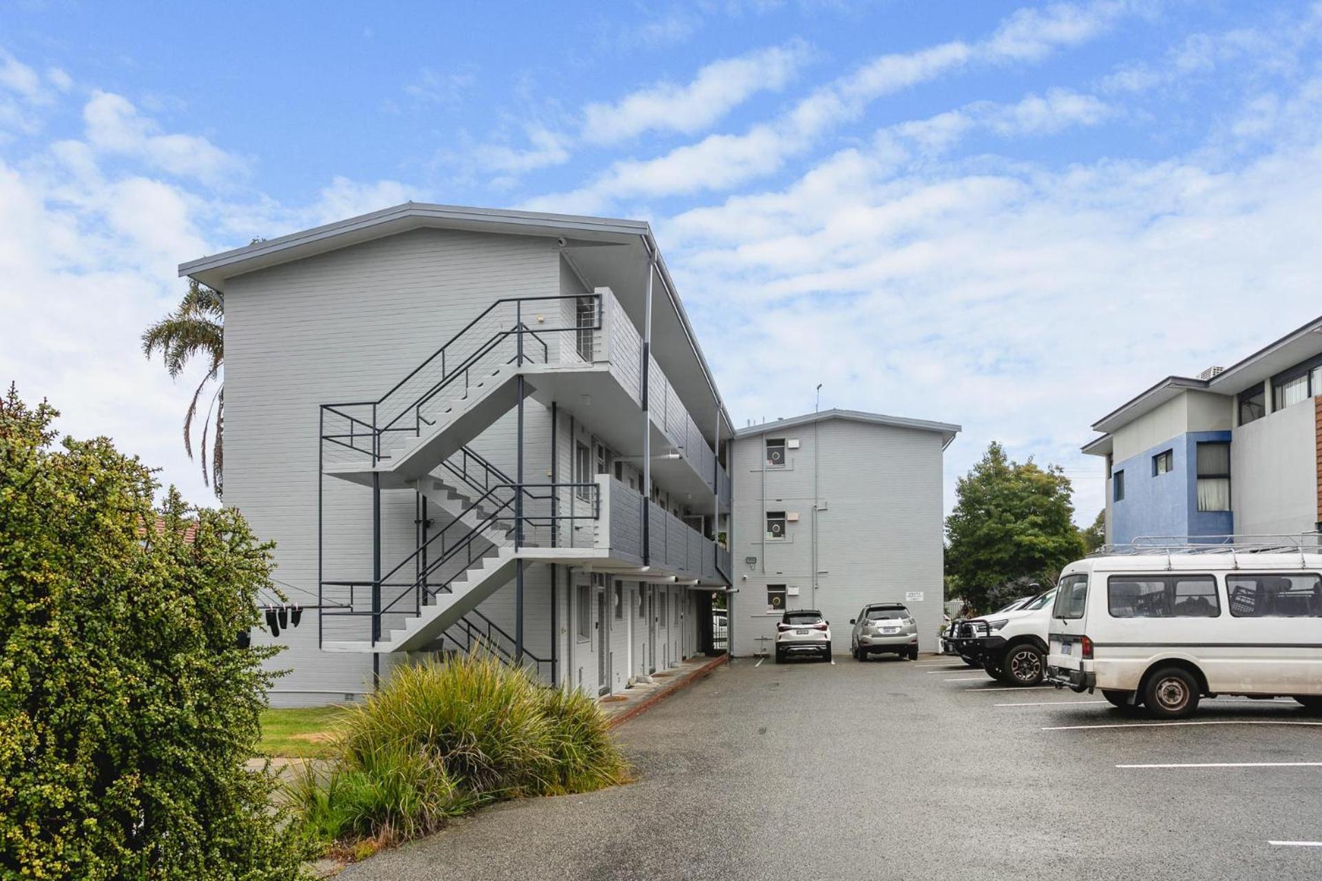 Malibu Apartments - Перт Экстерьер фото